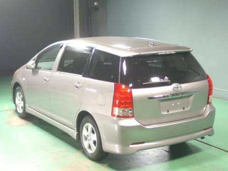 TOYOTA WISH X AERO SPORT PACKAGE 2005