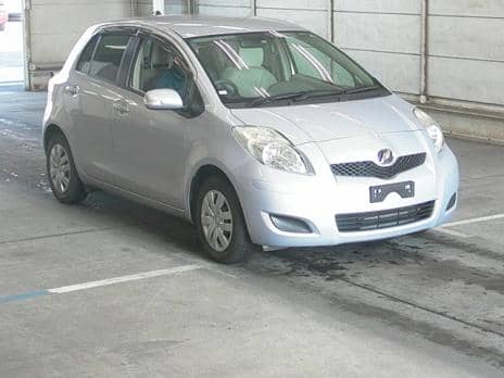 TOYOTA VITZ F 2009