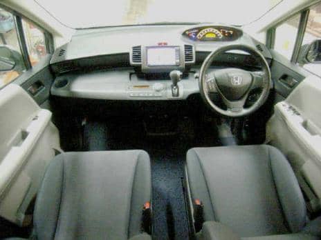 HONDA FREED G L-PG 2009