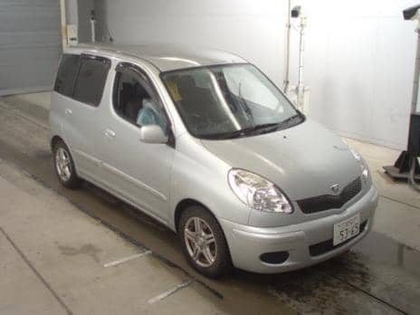 TOYOTA FUN CARGO X 2003