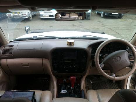 TOYOTA LAND CRUISER 100 VX LIMITED 1999