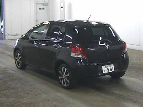 TOYOTA VITZ U 2009