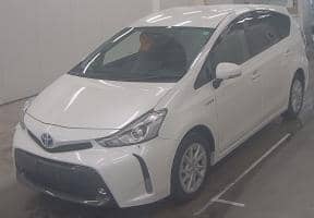 TOYOTA PRIUS ALPHA G 2016