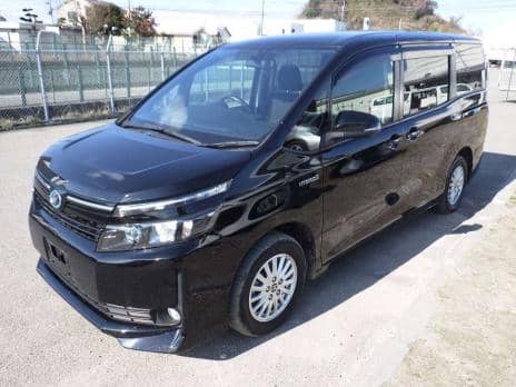 TOYOTA VOXY HYBRID V 2015