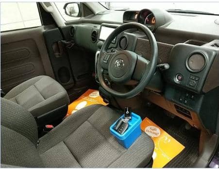 TOYOTA SPADE X 2016
