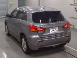 MITSUBISHI RVR G 2010