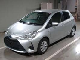 TOYOTA VITZ HYBRID F 2017