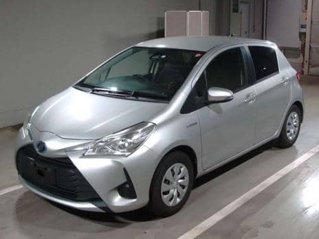 TOYOTA VITZ HYBRID F 2017