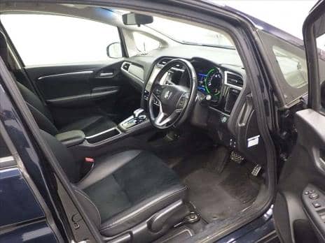 HONDA SHUTTLE HYBRID Z 4WD 2016