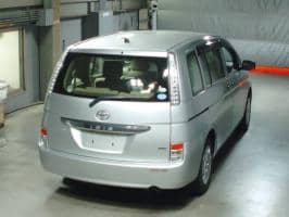TOYOTA ISIS LX SELECTION 2012