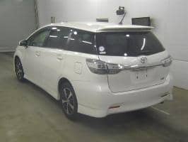 TOYOTA WISH 1.8S 2012
