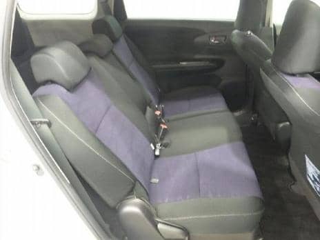 TOYOTA WISH 1.8S 2012