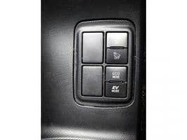 TOYOTA AQUA CROSSOVER 2017