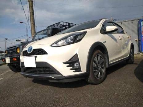 TOYOTA AQUA CROSSOVER 2017