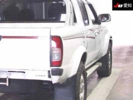 NISSAN DATSUN PICKUP 4WD
