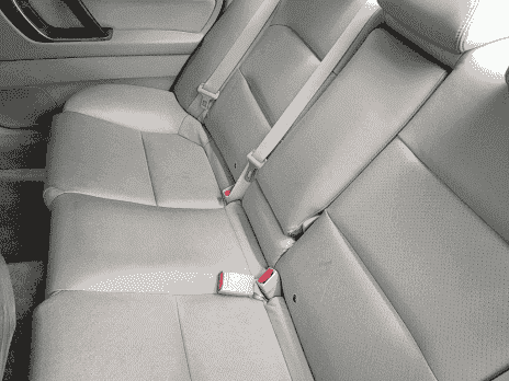 SUBARU LEGACY B4 3.0R 2004