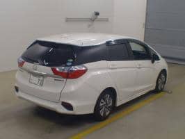 HONDA SHUTTLE HYBRID X 2016
