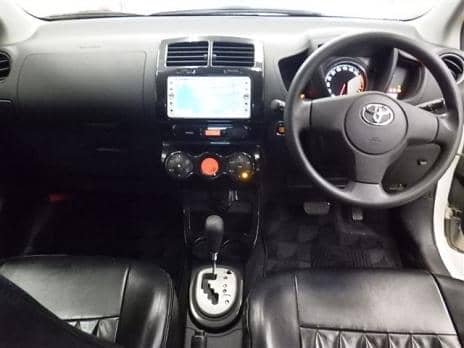 TOYOTA IST 150X SPECIAL EDITION 2010