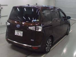 TOYOTA SIENTA HYBRID G 2017