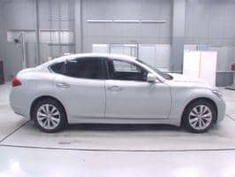 NISSAN FUGA 370GT 2011