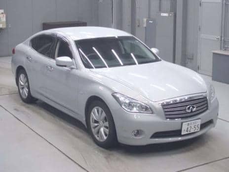 NISSAN FUGA 370GT 2011