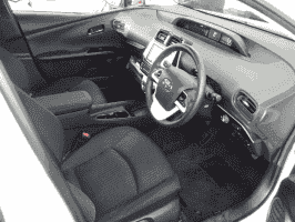 TOYOTA PRIUS S 4WD 2017