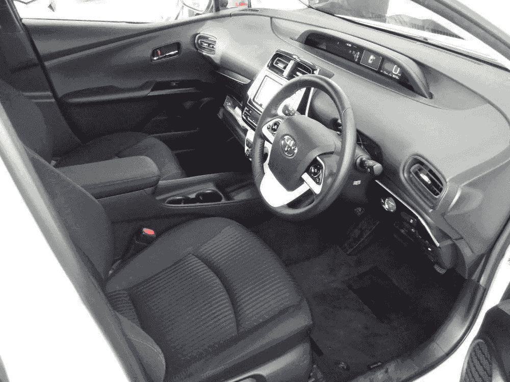 TOYOTA PRIUS S 4WD 2017