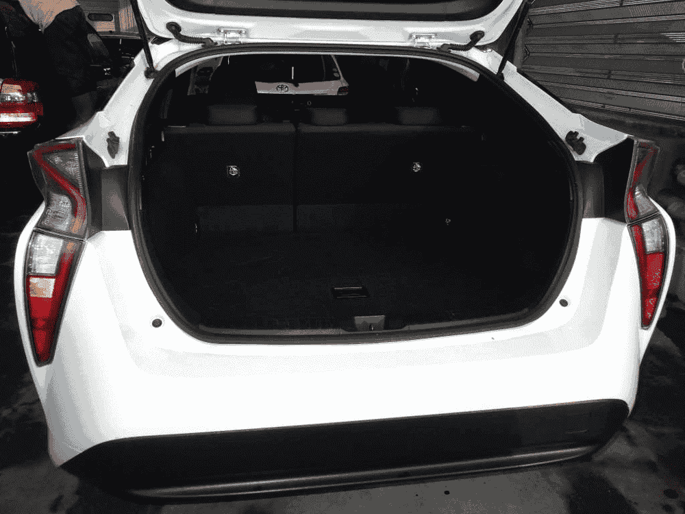 TOYOTA PRIUS S 4WD 2017