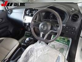 NISSAN NOTE E- POWER MEDALIST FOUR 2018