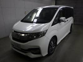 HONDA STEPWGN SPADA COOL SPIRIT 8 PERSON 2015