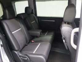 HONDA STEPWGN SPADA COOL SPIRIT 8 PERSON 2015