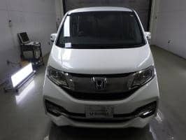 HONDA STEPWGN SPADA COOL SPIRIT 8 PERSON 2015