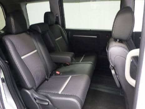 HONDA STEPWGN SPADA COOL SPIRIT 8 PERSON 2015