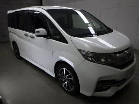 HONDA STEPWGN SPADA COOL SPIRIT 8 PERSON 2015