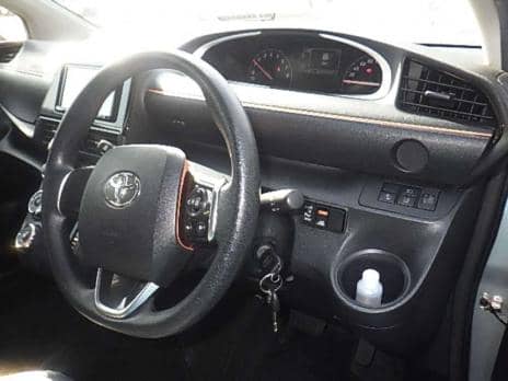 TOYOTA SIENTA X 4WD 2019