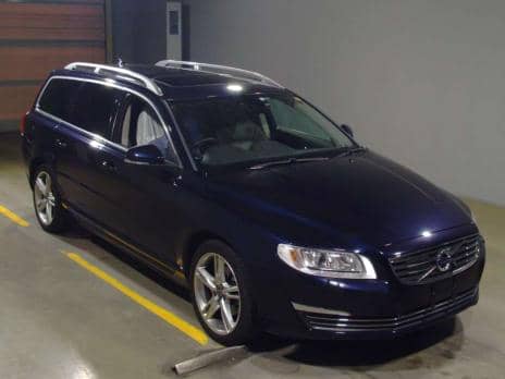 VOLVO V70 2016