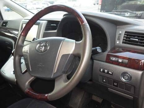 TOYOTA VELLFIRE 2.4Z 2012