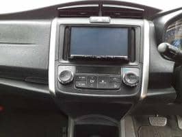 TOYOTA COROLLA FIELDER HYBRID 2017