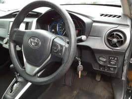 TOYOTA COROLLA FIELDER HYBRID 2017