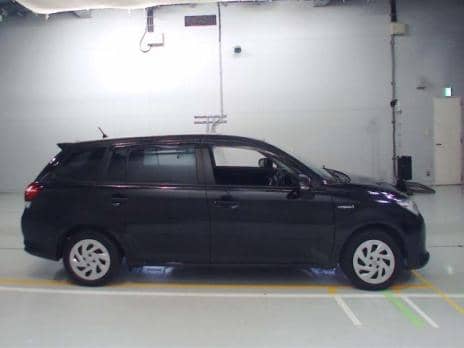 TOYOTA COROLLA FIELDER HYBRID 2017