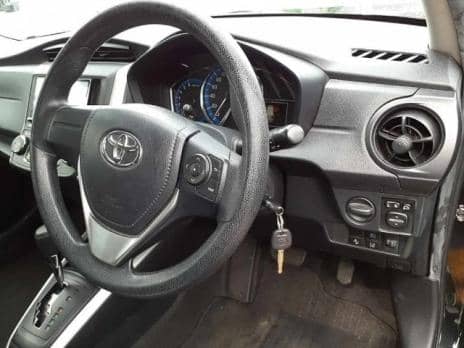 TOYOTA COROLLA FIELDER HYBRID 2017