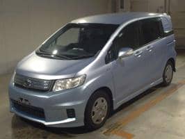 HONDA FREED SPIKE HYBRID 2013