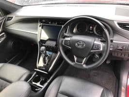 TOYOTA HARRIER PREMIUM 2019