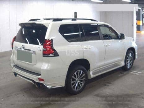 TOYOTA LAND CRUISER PRADO TX L PACKAGE 2018