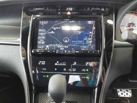 TOYOTA HARRIER GR SPORT 4WD 2017