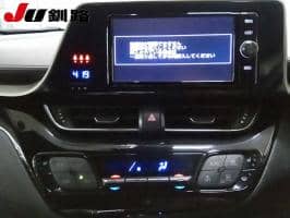 TOYOTA C-HR 4WD G-T 2017