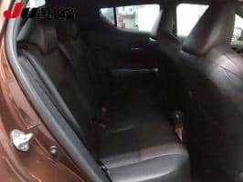 TOYOTA C-HR 4WD G-T 2017