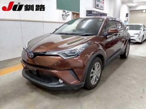 TOYOTA C-HR 4WD G-T 2017