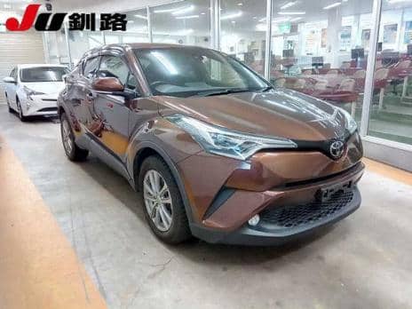 TOYOTA C-HR 4WD G-T 2017