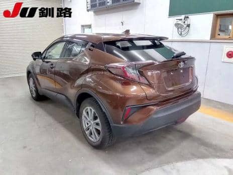 TOYOTA C-HR 4WD G-T 2017